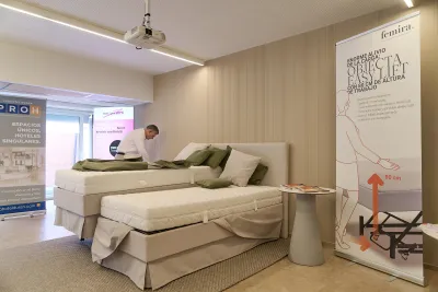 Modernes Housekeeping setzt auf rückenschonendes Bettenbeziehen