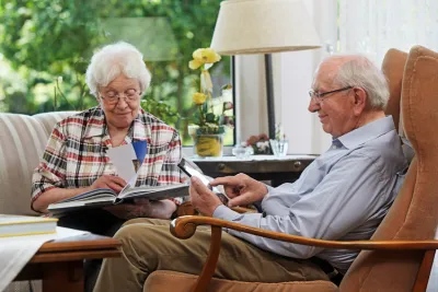 HELP zertifizierte "Experten & Gesellschafter in der Seniorenassistenz" im Mai: