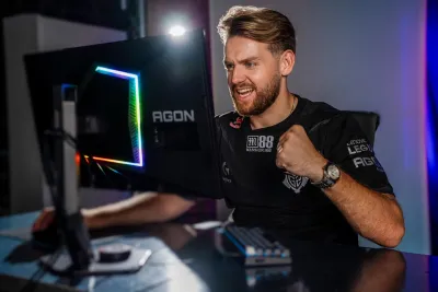 E-Sport-Duo sprengt alle Tempolimits: AGON PRO Monitore mit 540 / 390 Hz