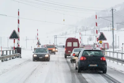 Wenn Schneechaos für Verspätungen sorgt - Verbraucherinformation der ERGO Rechtsschutz Leistungs-GmbH