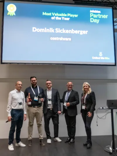 Zweifache Auszeichnung durch Infoblox: Controlware ist "Cloud Partner of the Year", Dominik Sickenberger "Most Valuable Player of the Year"