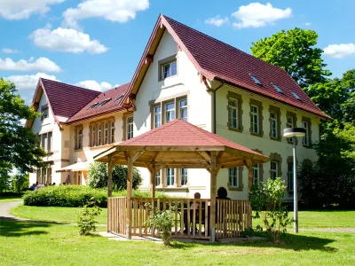 STELLENANGEBOTE PSYCHIATRIE -  KLINIKUM AM WEISSENHOF