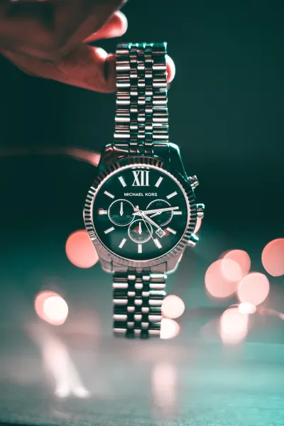 Watches-Domains - die erste Adresse für Uhrenhersteller, Uhrenhändler und Uhrensammler