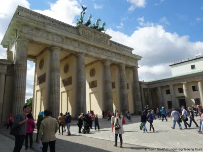 Berlin erleben: Thematische Stadtführungen für Gruppen