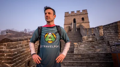 Besuch von 7 Weltwundern in weniger als 7 Tagen: Travelport und "Adventureman" Jamie McDonald stellen offiziellen Weltrekord auf