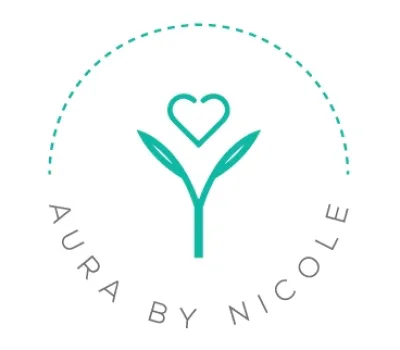 Nicoles Tips & AURA BY NICOLE