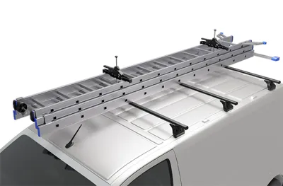 Mit dem KRAUSE Leiterhalter-Set für Dachgepäckträger Leitern sicher und komfortabel auf dem Dach von Fahrzeugen transportieren