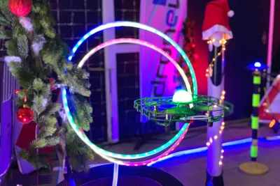 Weihnachtsfeier mit Drohnen